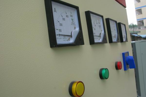 龙胜控制箱-影响防水3683控制箱性能的因素